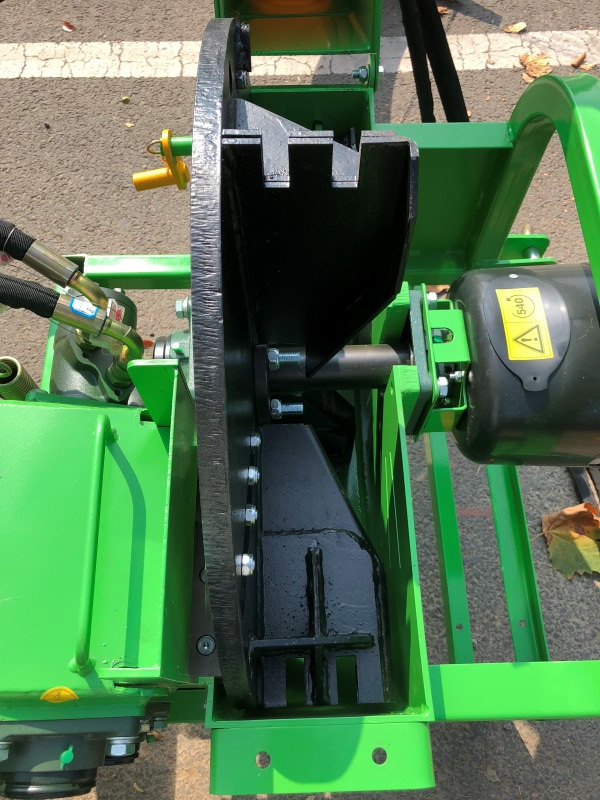 Holzhäcksler Holzschredder BX-72RSE mit elektromechanischem Hydrauliksystem für Traktor