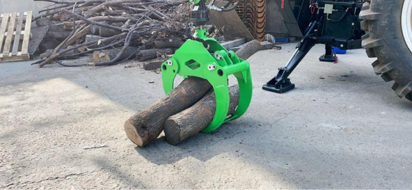 Hydraulischer Holzgreifer mit Rotator für Heckbagger